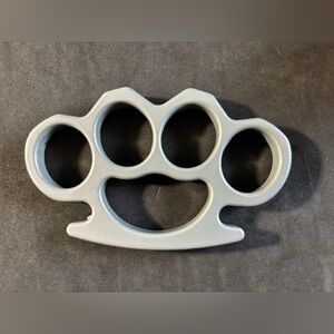 Light Weight 2 ounce Thick Metal DIY Belt Buckle, Knuckle, or Paper Weight, NEW